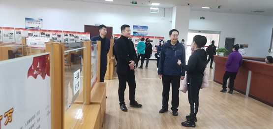 2024新澳门原料免费陪同沈阳宁大服装厂管理团队参观江苏阳光集团